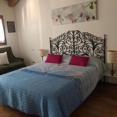 Casa Del Balcone Fiorito Apartment กอร์มอนส์ ภายนอก รูปภาพ