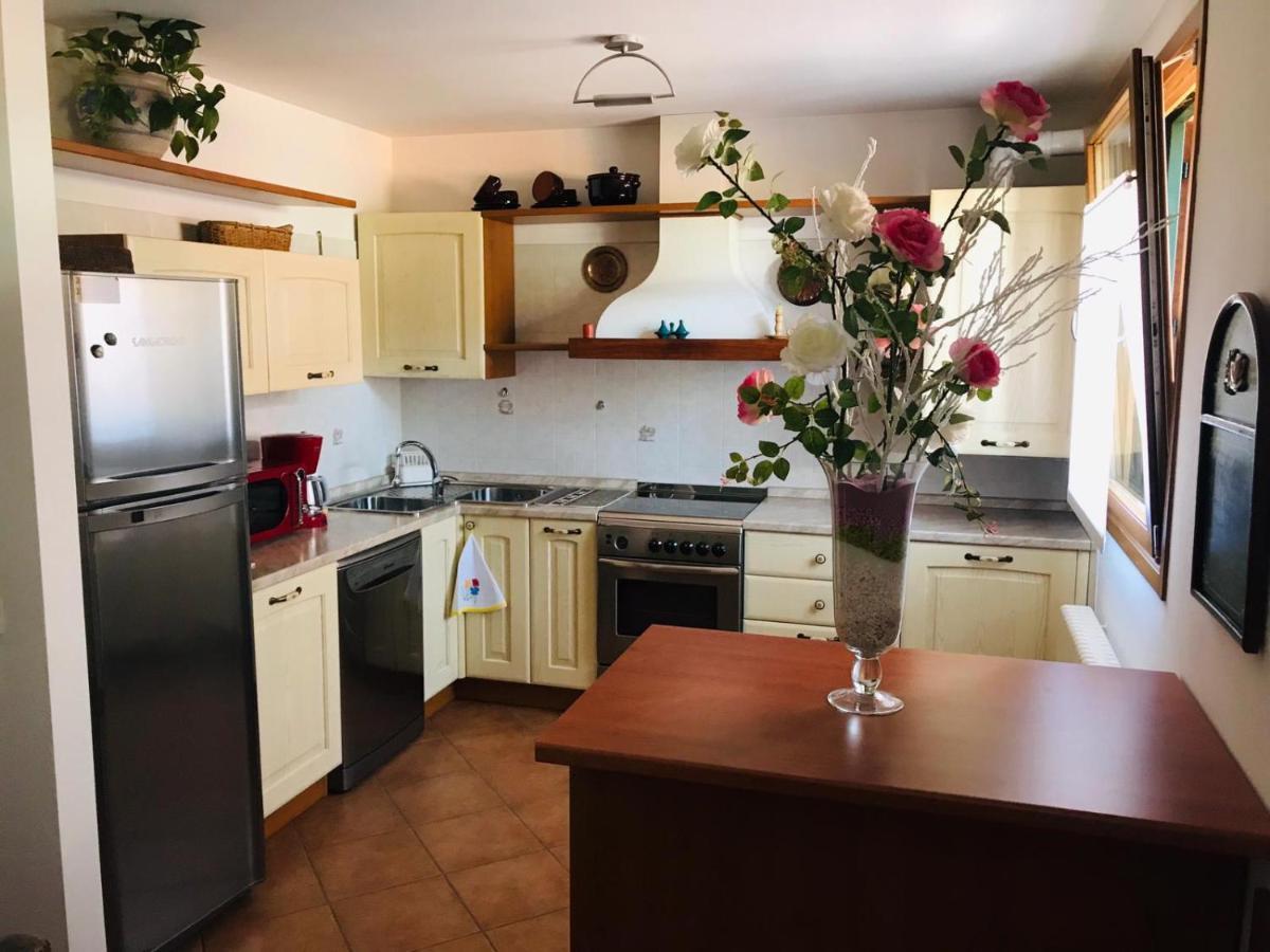 Casa Del Balcone Fiorito Apartment กอร์มอนส์ ภายนอก รูปภาพ