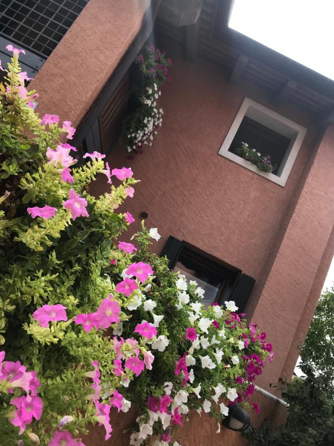 Casa Del Balcone Fiorito Apartment กอร์มอนส์ ภายนอก รูปภาพ